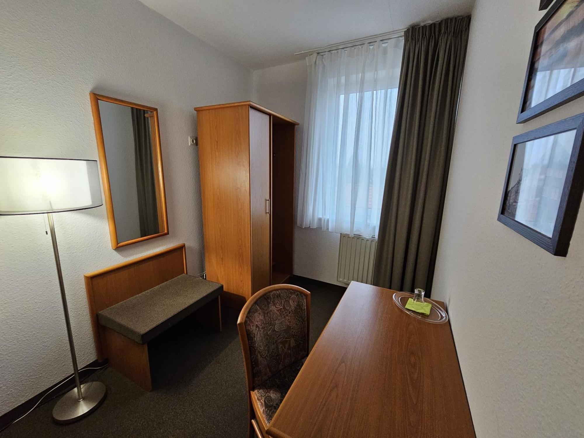 Parkhotel Senftenberg Habitación foto